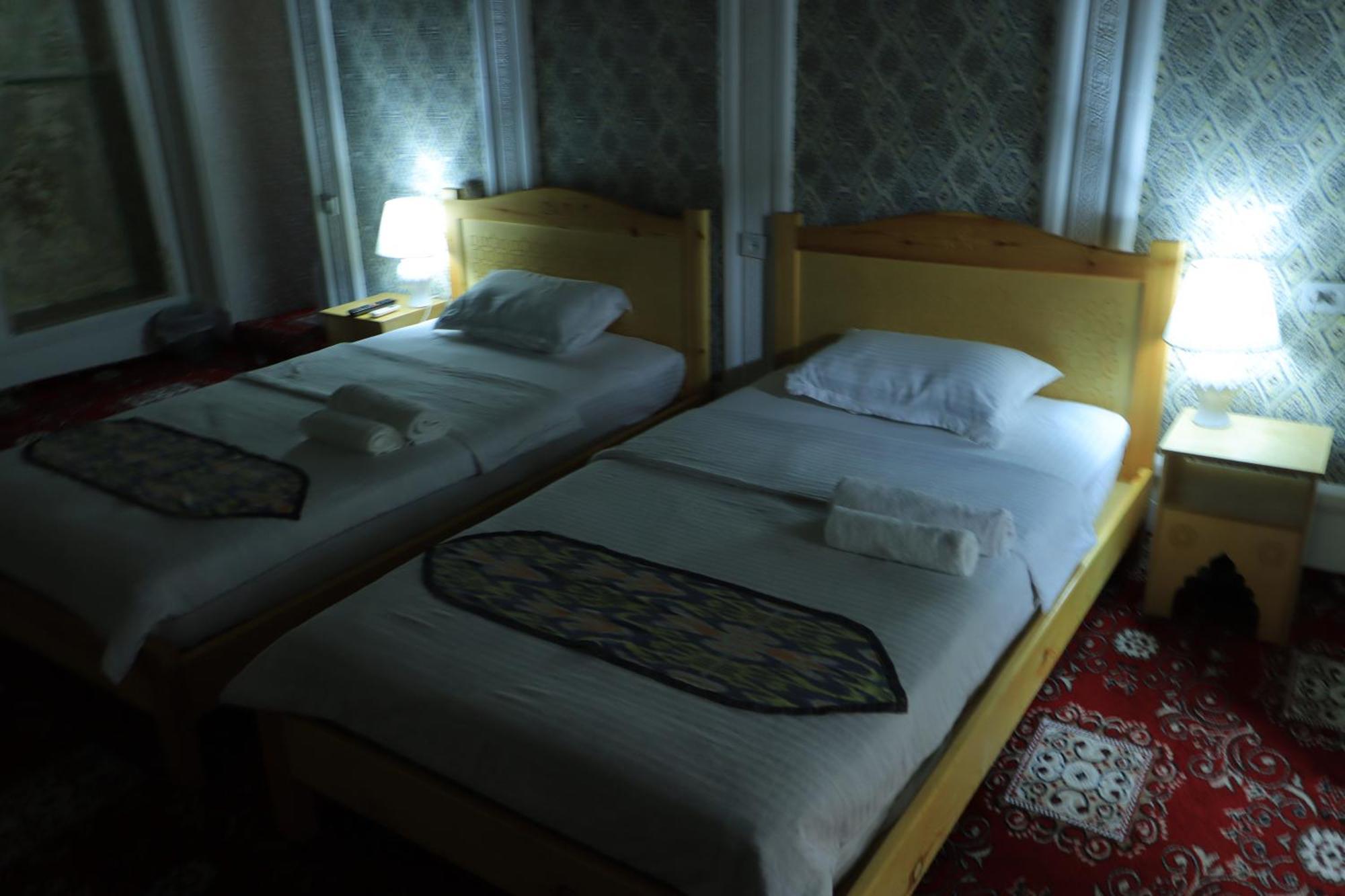 Boutique Alisher بخارى المظهر الخارجي الصورة
